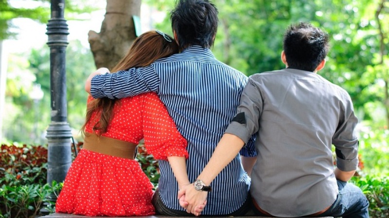 Extramarital Affairs: Indications Of Disloyalty